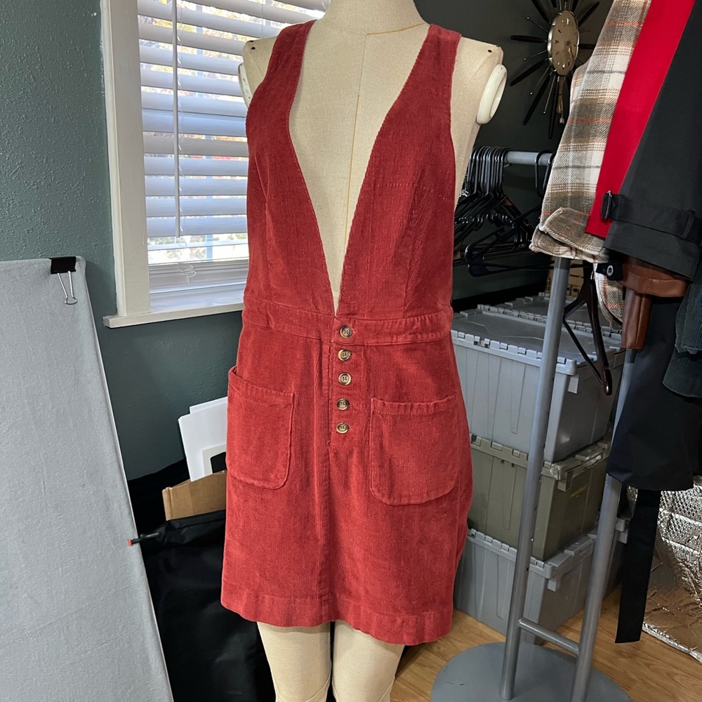 Size L Gianni Bini Corduroy Jumper Dress Deep V Rust Color